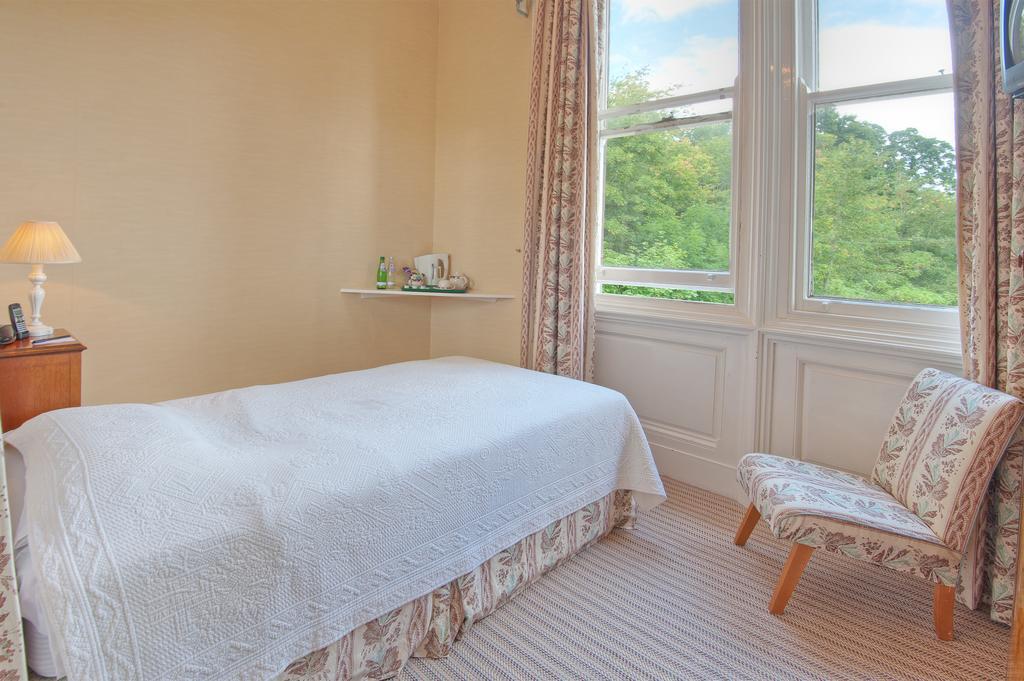 Tillmouth Park Country House Hotel Cornhill on Tweed Oda fotoğraf